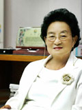 설립자 건신 김신옥 박사